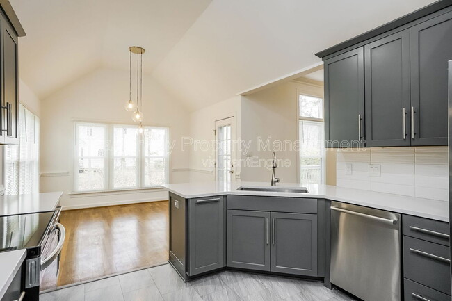 Photo - 105 Wagon Trail Dr