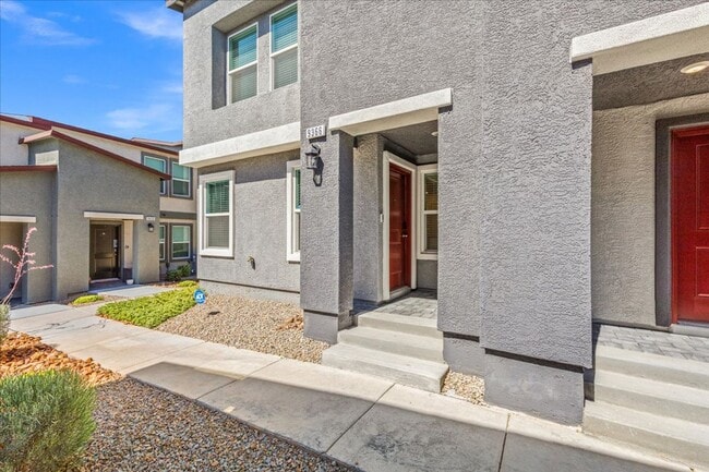Photo - Contemporary 2025  3BD Home Featuring Open-Concept Living & Large Loft