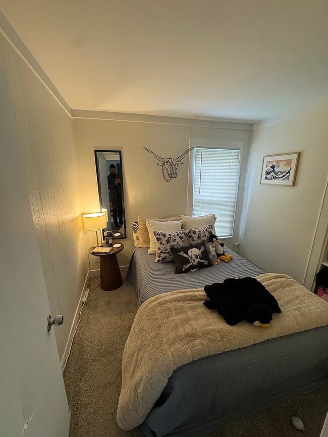 Photo - 722 N East St