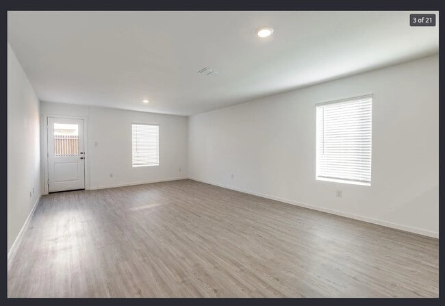 Photo - 6310 Sandpiper Ln