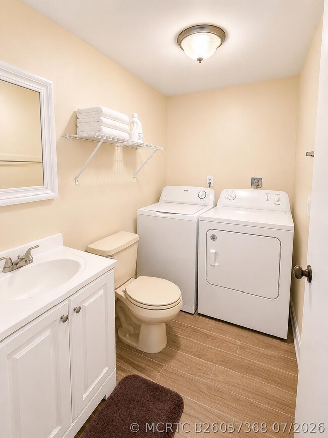 Photo - 192 Springdale Cir
