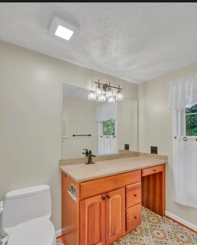 Photo - 18 Windmill Ct