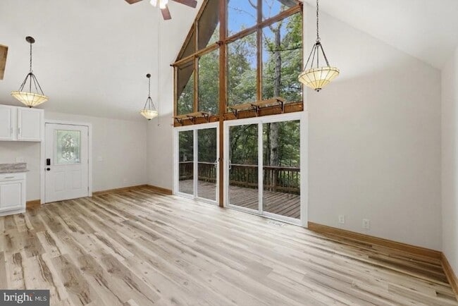 Photo - 11492 Rawhide Rd