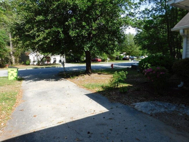 Photo - 210 Tobiano Dr