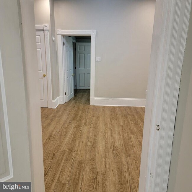 Photo - 32 Crescent St Unit 1