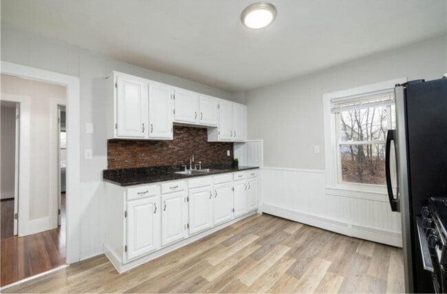 Photo - 6 Howard St Unit 2