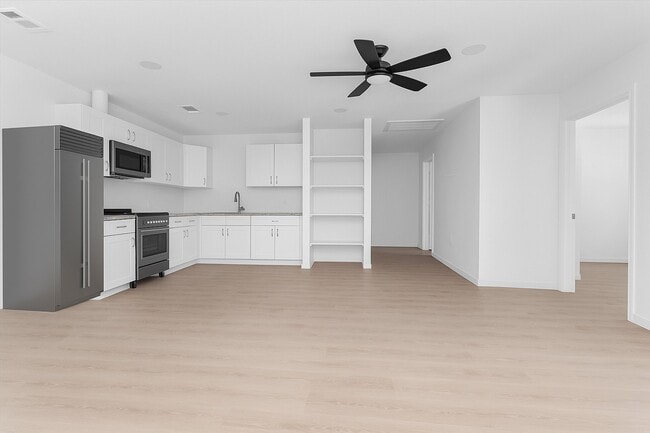 Building Photo - 16016 Green Manor Dr Unit C Rental