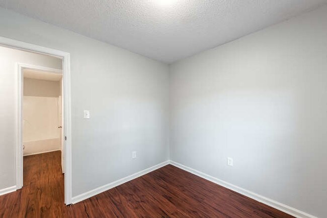 1251 Sumner Ave