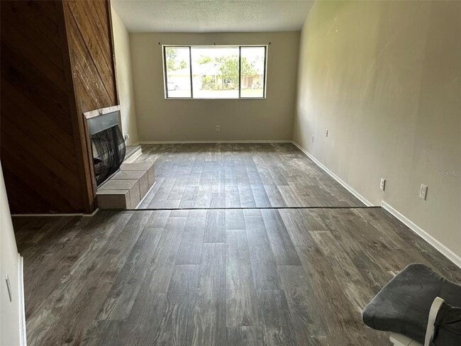 Photo - 804 Van Ness Cir