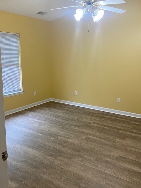 Photo - 225 Lawson Dr