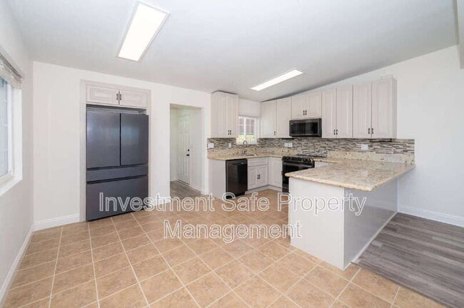 Building Photo - 346 Inkopah St Rental