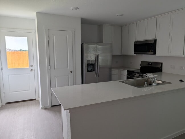 Photo - 511 Sandhill Crane Ln