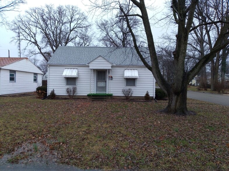 3000 W Devon Rd
