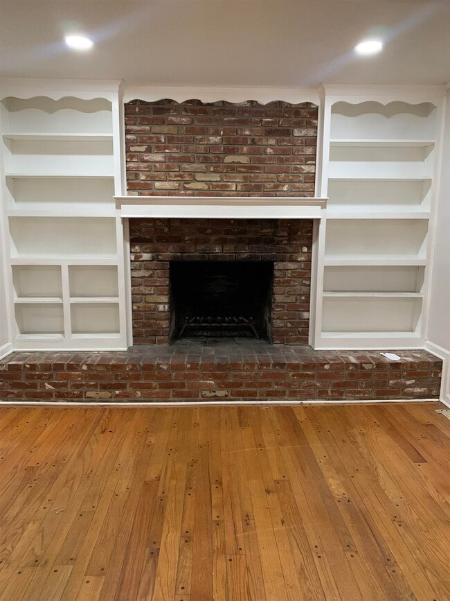 Photo - 2349 Ridgeland St