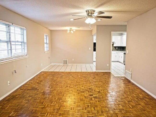 Photo - 4920 NW 29th St House