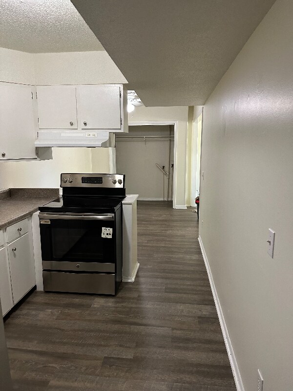 Photo - 223 Nixon Ave