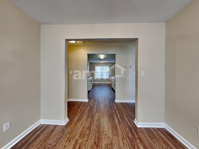 Photo - 276 Tanglewood Dr