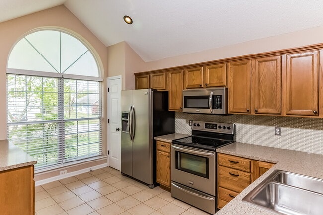 Photo - 2204 Joann Dr