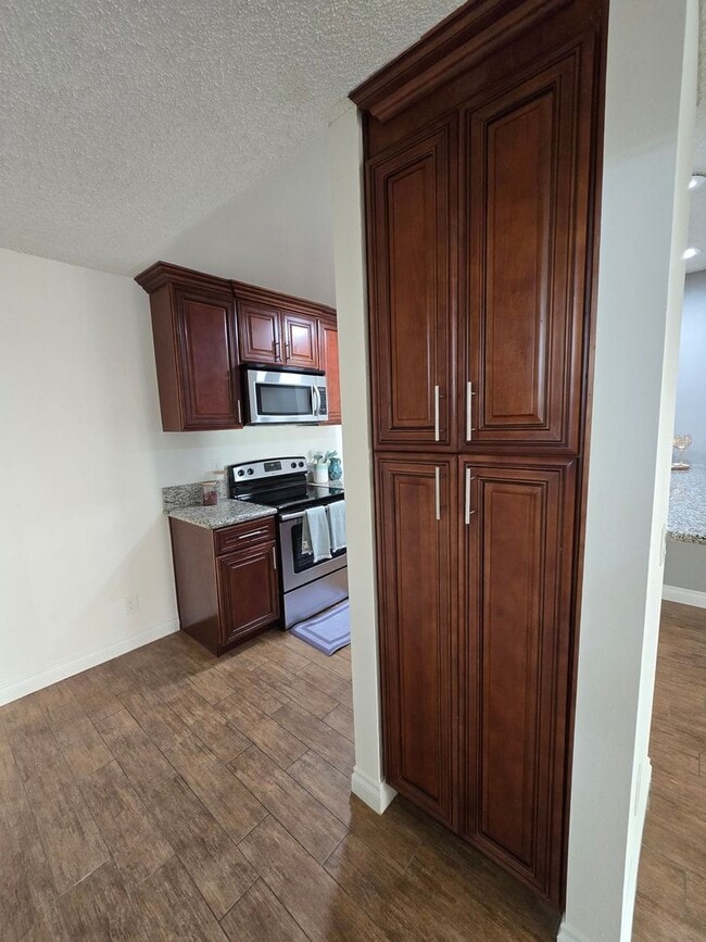 1544 E Quincy Ave Unit A-03