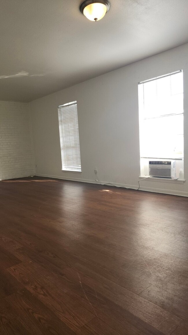 Photo - 105 Avondale St Unidad 5