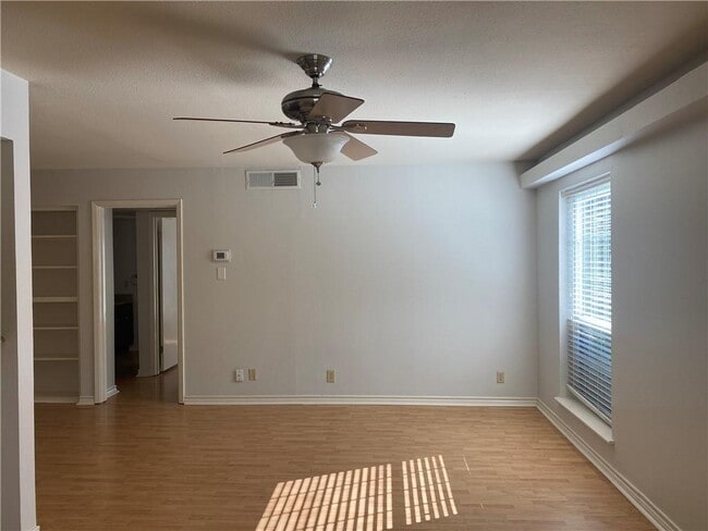 Photo - 7920 Rockwood Ln Unit 139