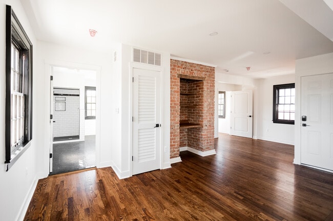 Photo - 1920 Atkinson St Unidad 2