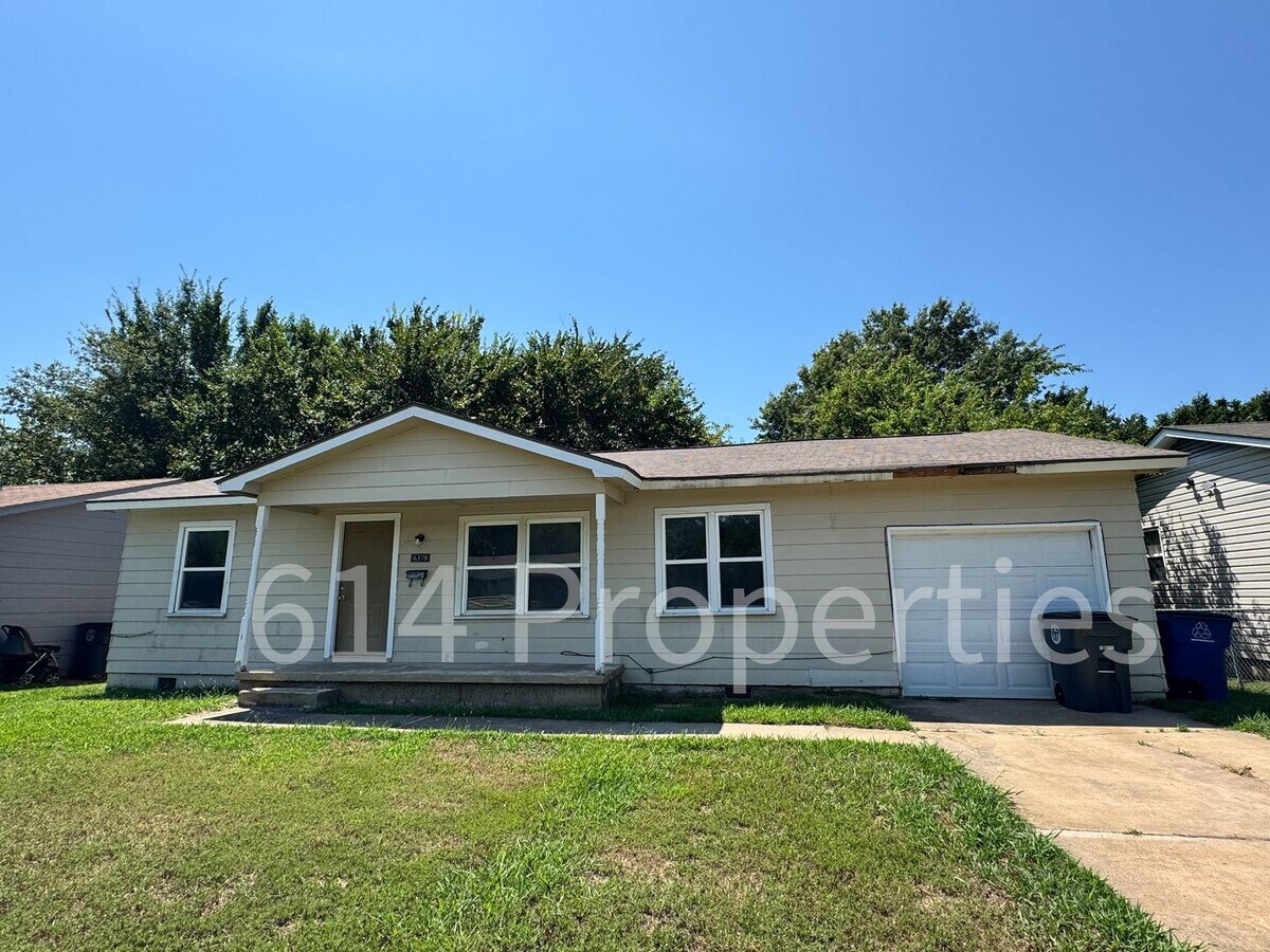 3 Bedroom Home in Northgate Neighborhood - 3 Bedroom Home in Northgate Neighborhood
