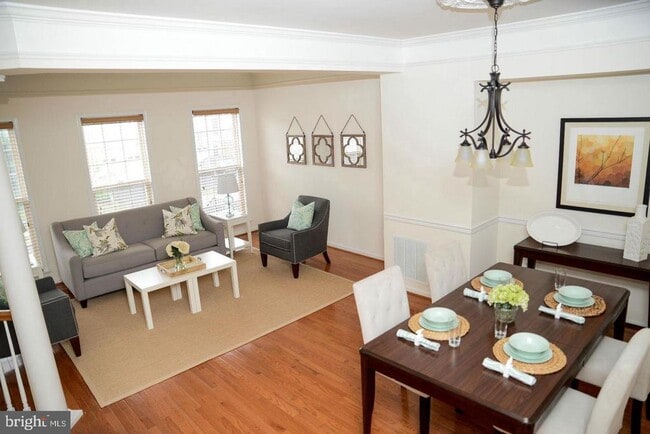 Building Photo - 41898 Cinnabar Square