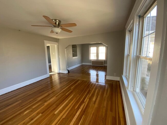 434 Sharon St Unit 1