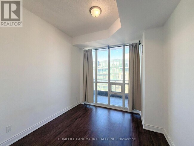 Photo - 33 Clegg Rd Unité 910