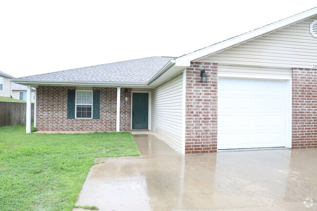 Building Photo - 20901 Hartsburg Ln Rental