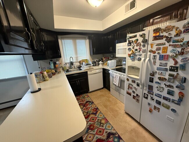 Photo - 1276 River Rd Unit 2