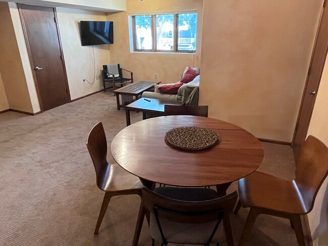 Photo - 1707 East St