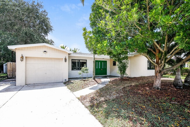 Photo - 264 NW 79th Ave Casa