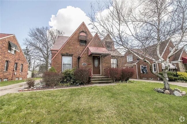 Building Photo - 3125 W 140th St Rental