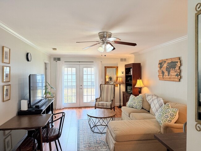 Building Photo - 897 N Highland Ave NE Unit A9