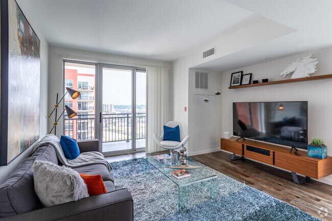 Photo - NV @ Harbor Point