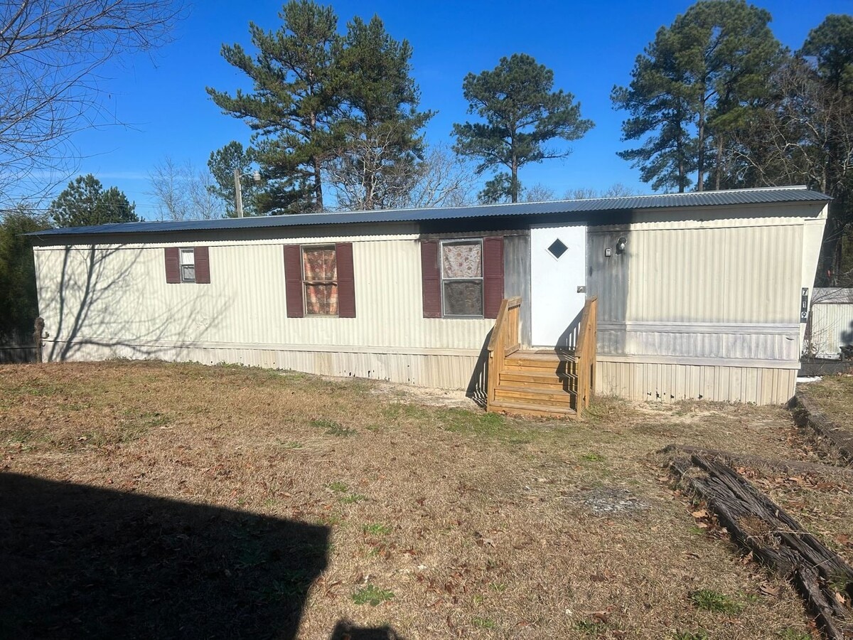 New Home Available! Rent this 2 Bedroom Mobile Home in Aiken! - New Home Available! Rent this 2 Bedroom Mobile Home in Aiken!