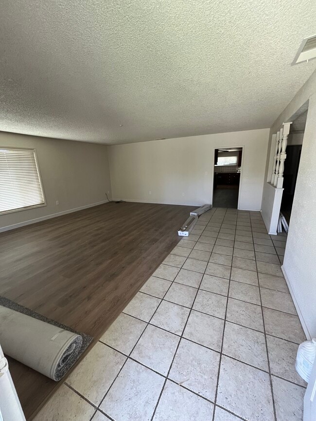 Photo - 4286 Road 22