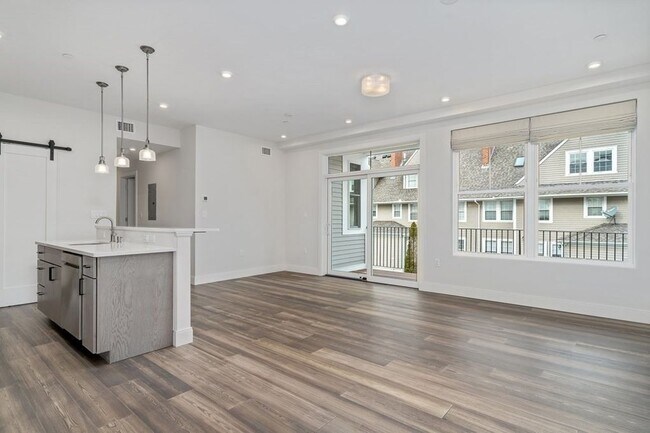 Photo - 429 Cherry St Unidad 12