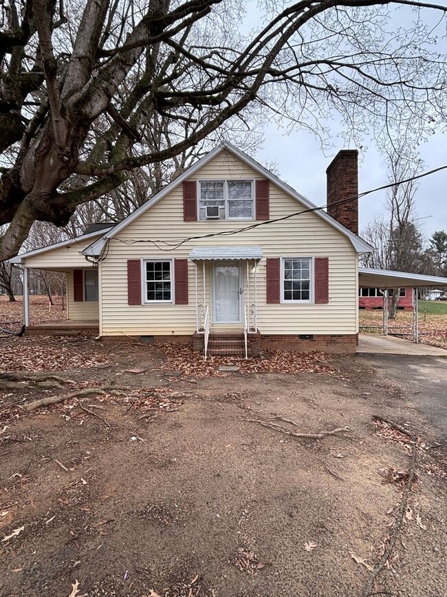 Photo - Cozy Kernersville 3BD Home with Modern Comforts – Available Now!