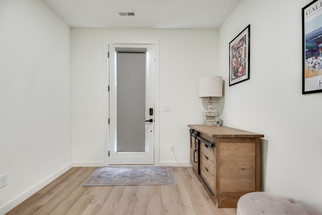 Photo - Newly Constructed 3/3.5 Home Minutes From ...