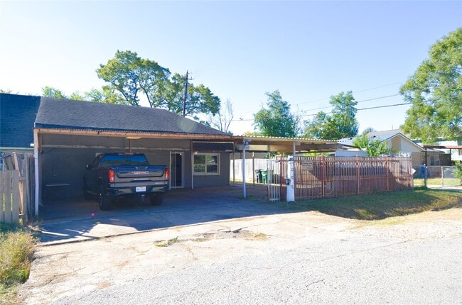 Photo - 1282 Hopper Rd