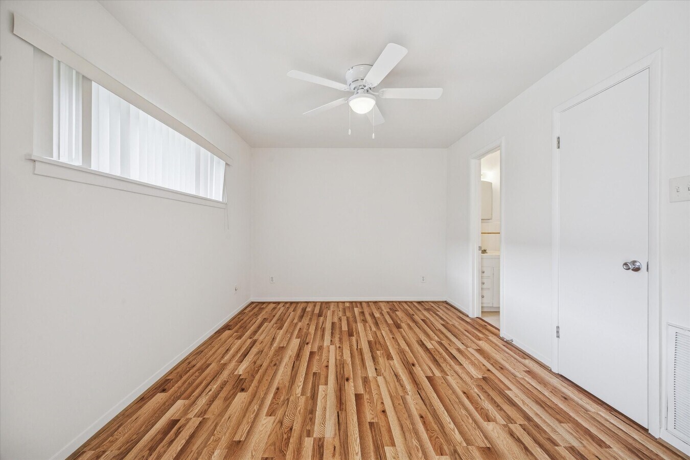 Photo - 3703 Roseland St Unit 10