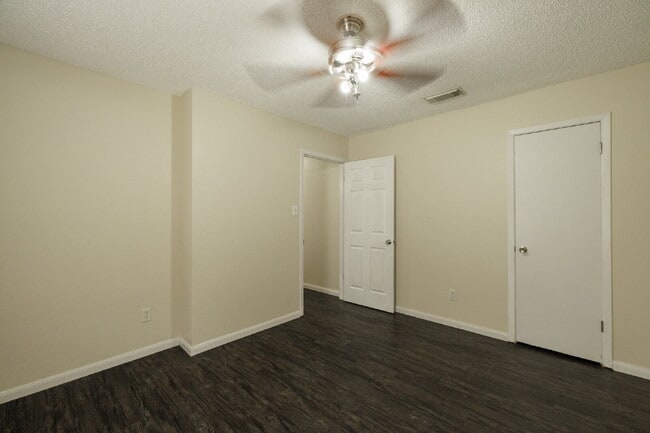 Photo - For Lease