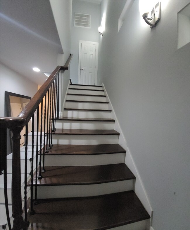 Photo - 1413 Holly St