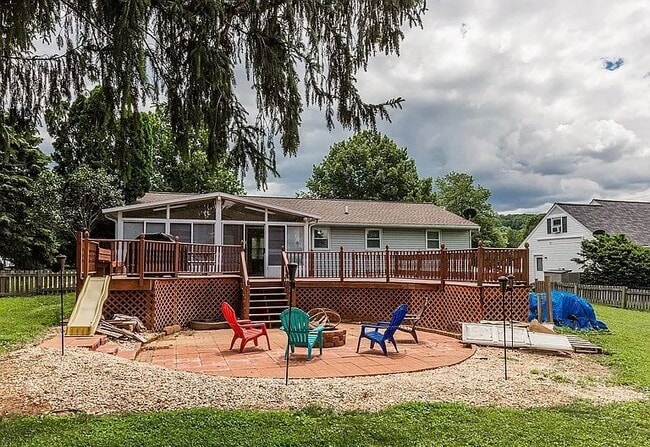 Photo - 806 Indian Springs Dr