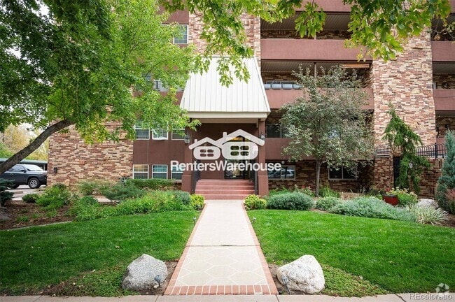 Building Photo - 252 Pennsylvania St Rental