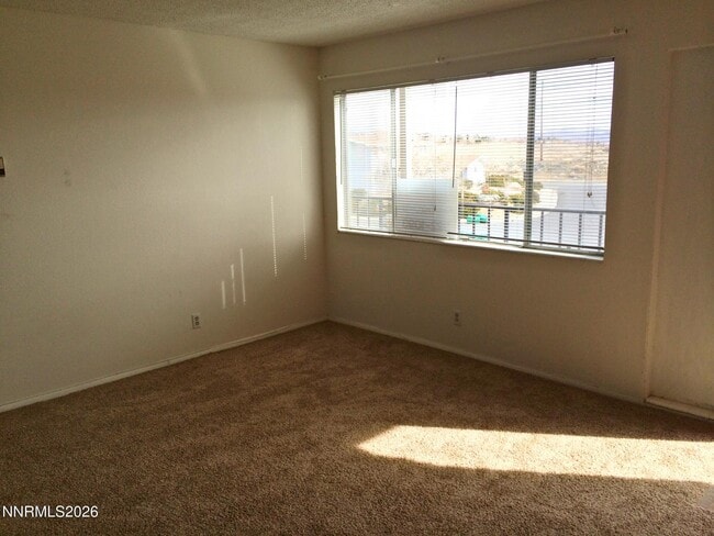3281 Gypsum Rd