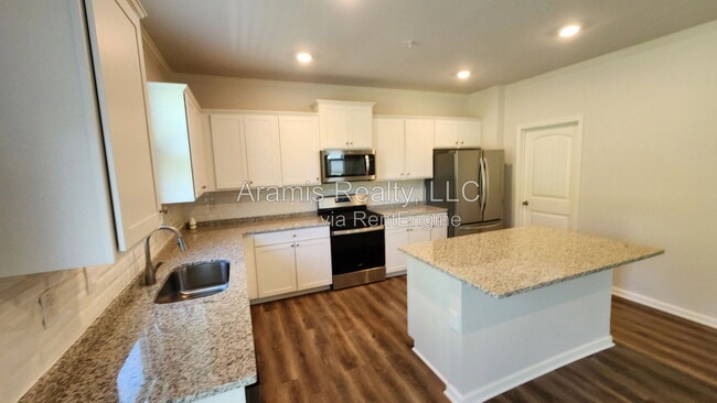 Photo - 7670 Demeter Dr